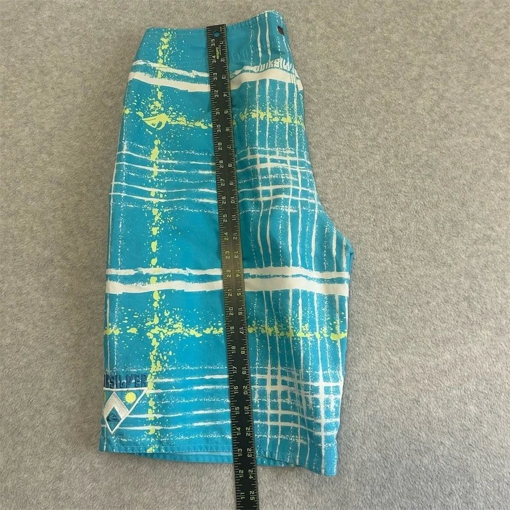 Quiksilver Shorts Men's‎ 32 Blue Plaid Board Shorts Surf Beachwear Vintage